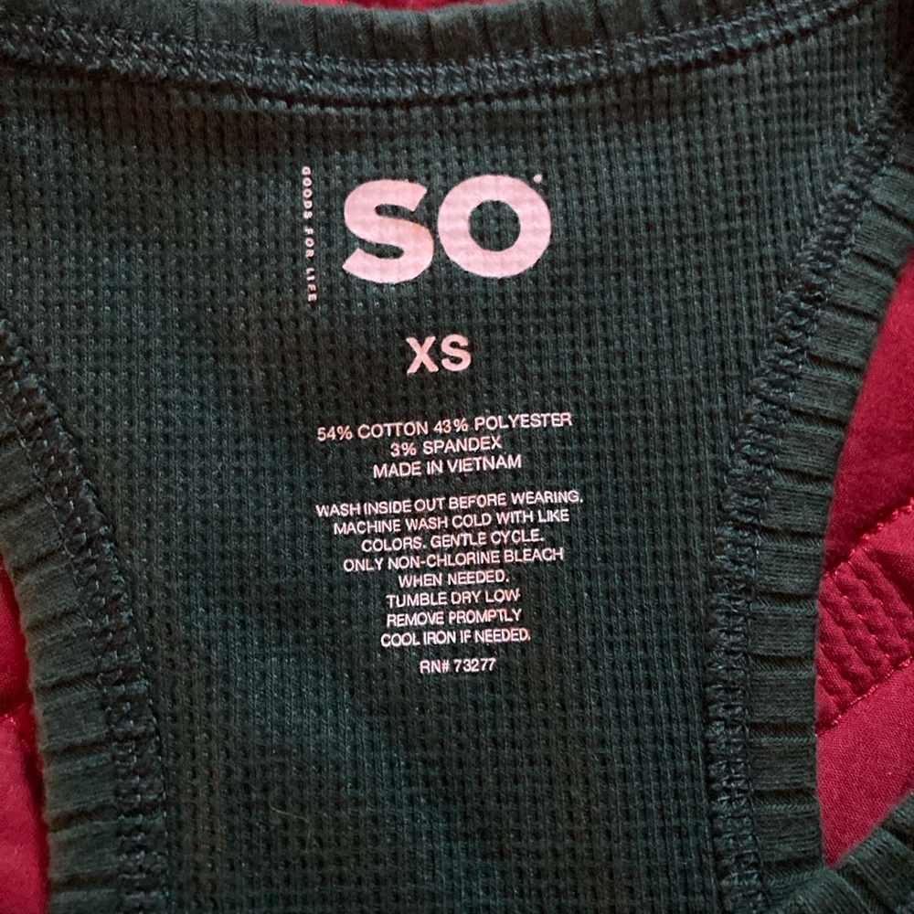 Waffle Knit Racerback Crop Top - Picture 3 of 3